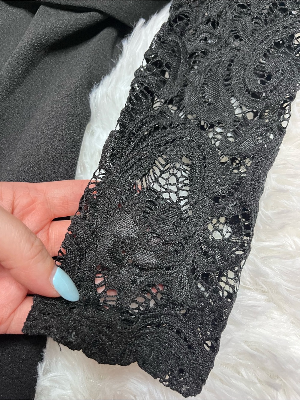 Premier Amour Off-Shoulder Lace Wide-Leg Jumpsuit - Picture 8 of 11